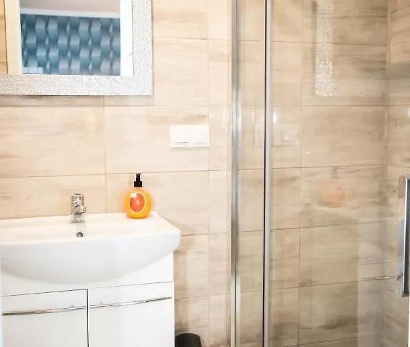 Bombonierka 宾馆 Wikno